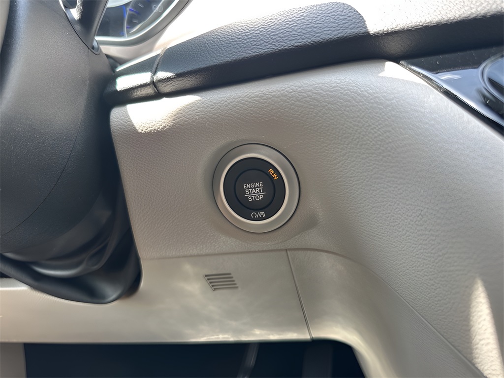 2021 Chrysler Voyager LX photo 21