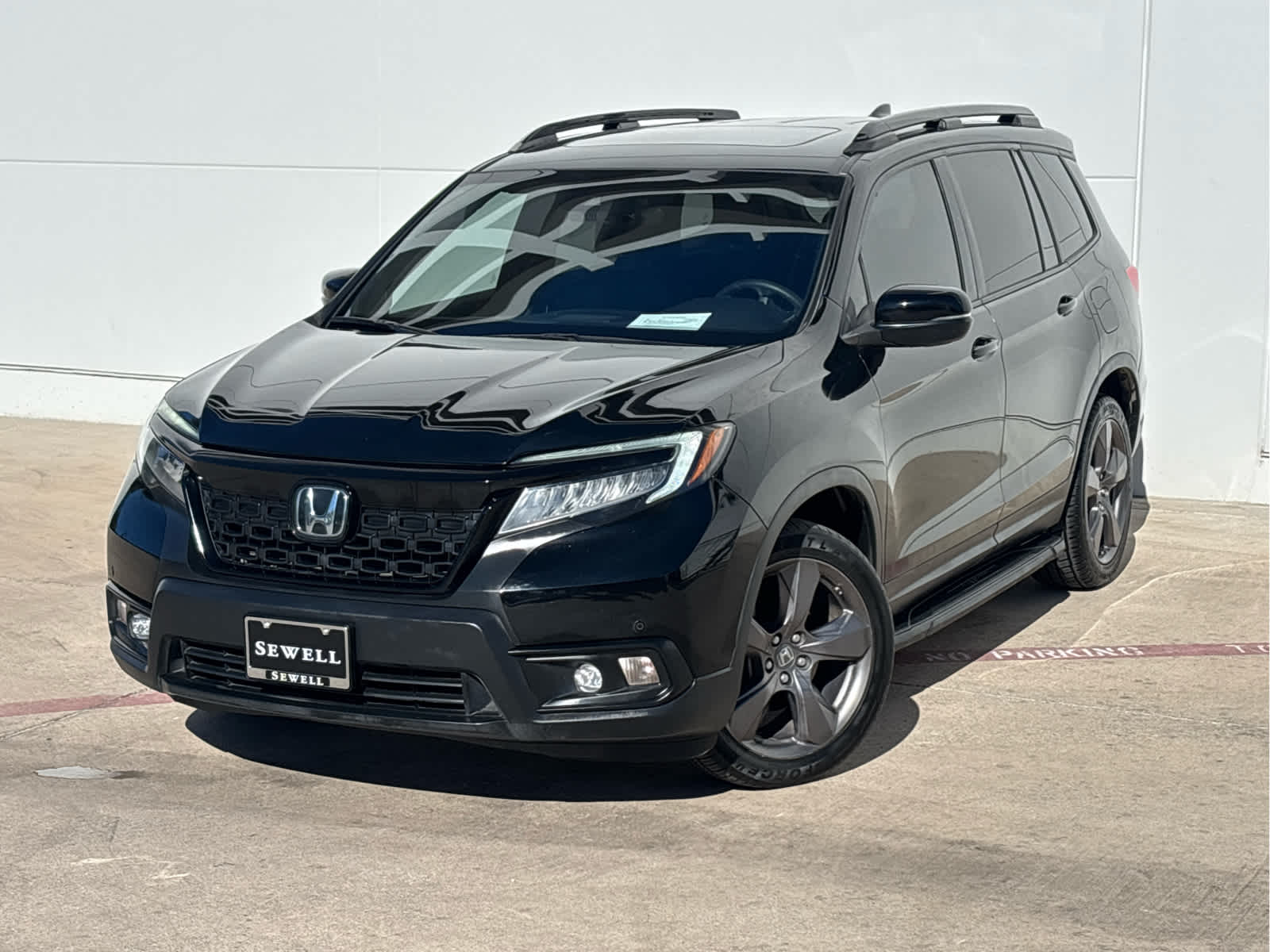 2021 Honda Passport Touring's photo