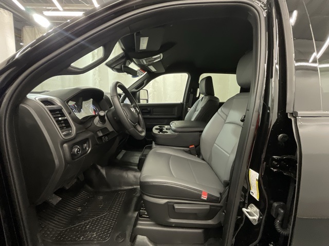2026 Ram 2500 Tradesman photo 6