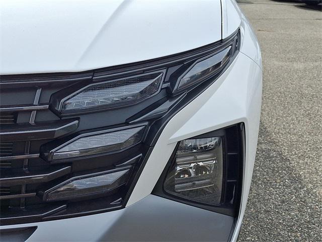 2026 Hyundai Tucson SE photo 4