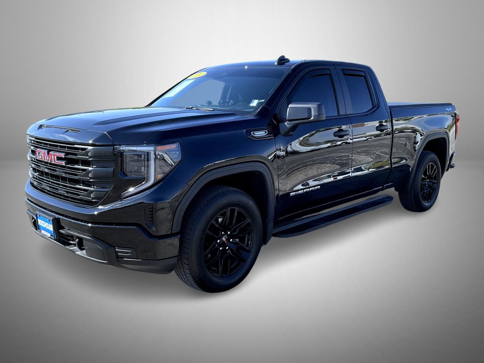 2024 GMC Sierra 1500 Pro's photo