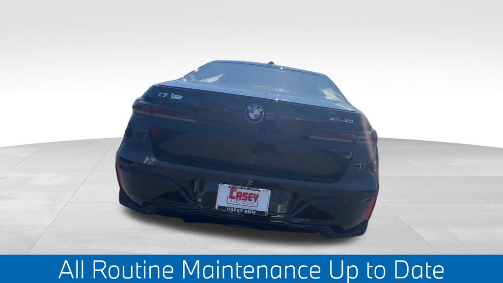 2025 Bmw i7 xDrive60 photo 2