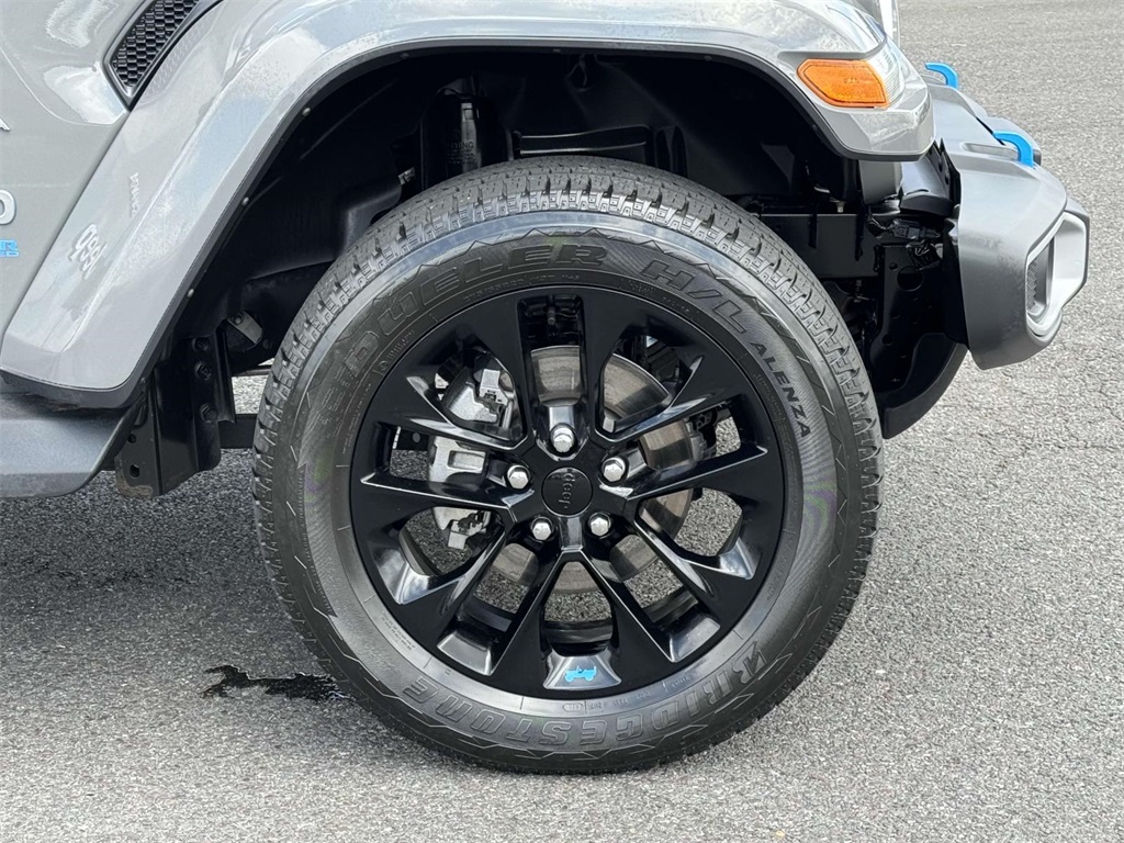 2022 Jeep Wrangler Unlimited Sahara 4xe photo 10