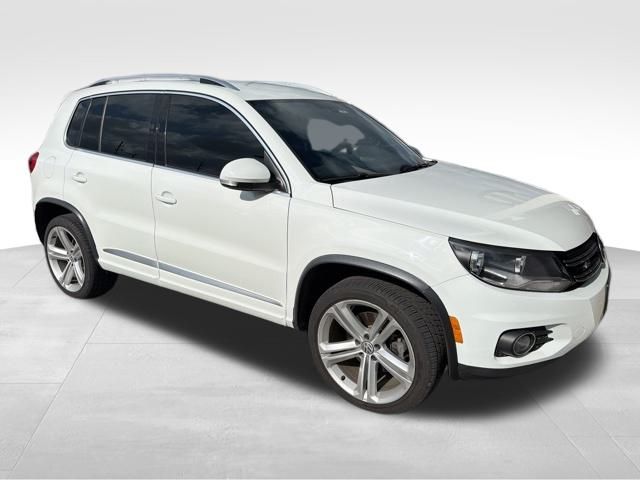 2016 Volkswagen Tiguan R-Line