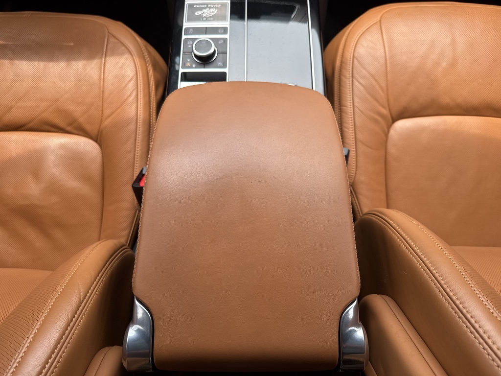 2021 Land Rover Range Rover P525 Autobiography photo 18