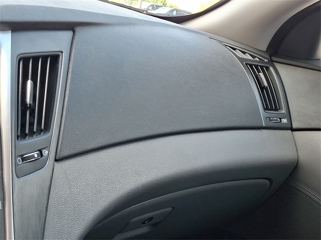 2012 Hyundai Sonata GLS photo 20