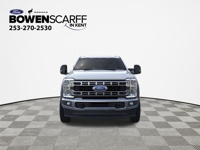 2025 Ford F-550 photo 6