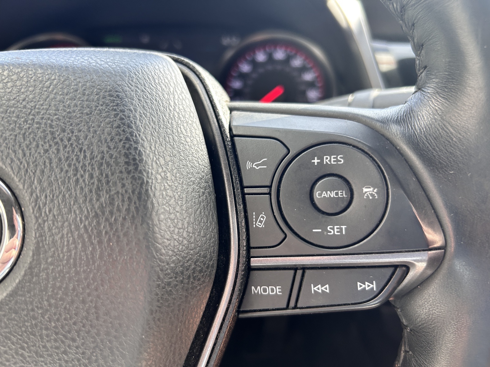 2022 Toyota Camry XSE photo 22