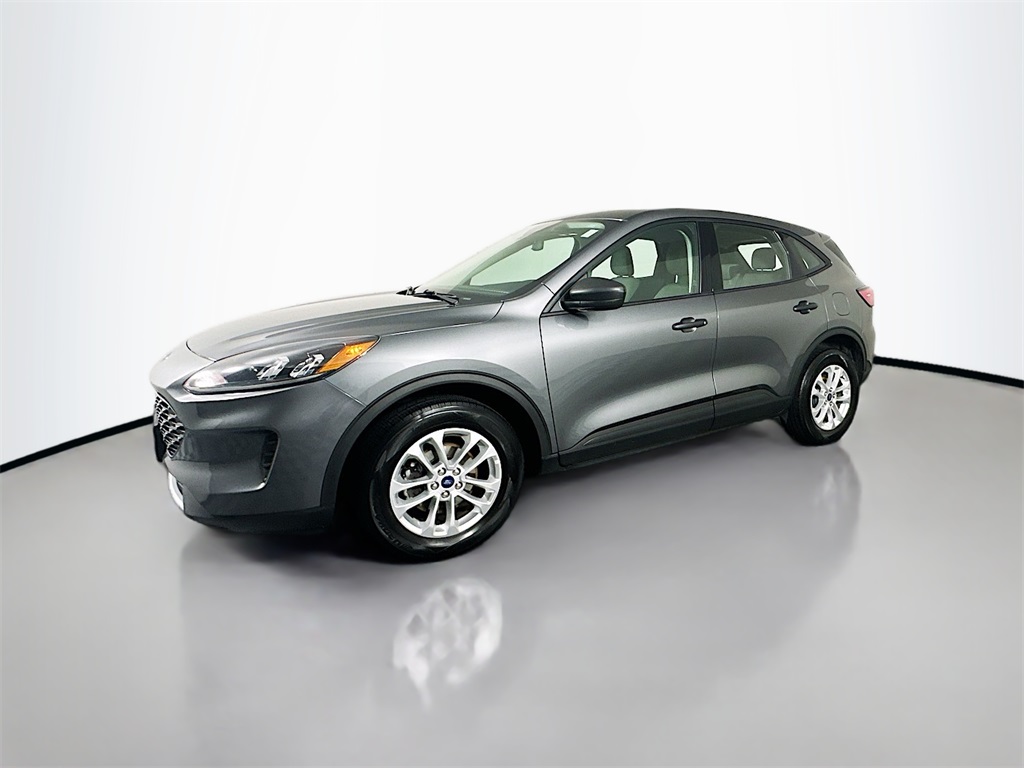 2022 Ford Escape S photo 3