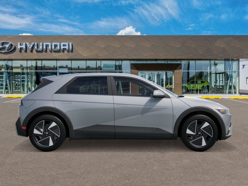 2025 Hyundai Ioniq 5 SE Standard Range photo 21