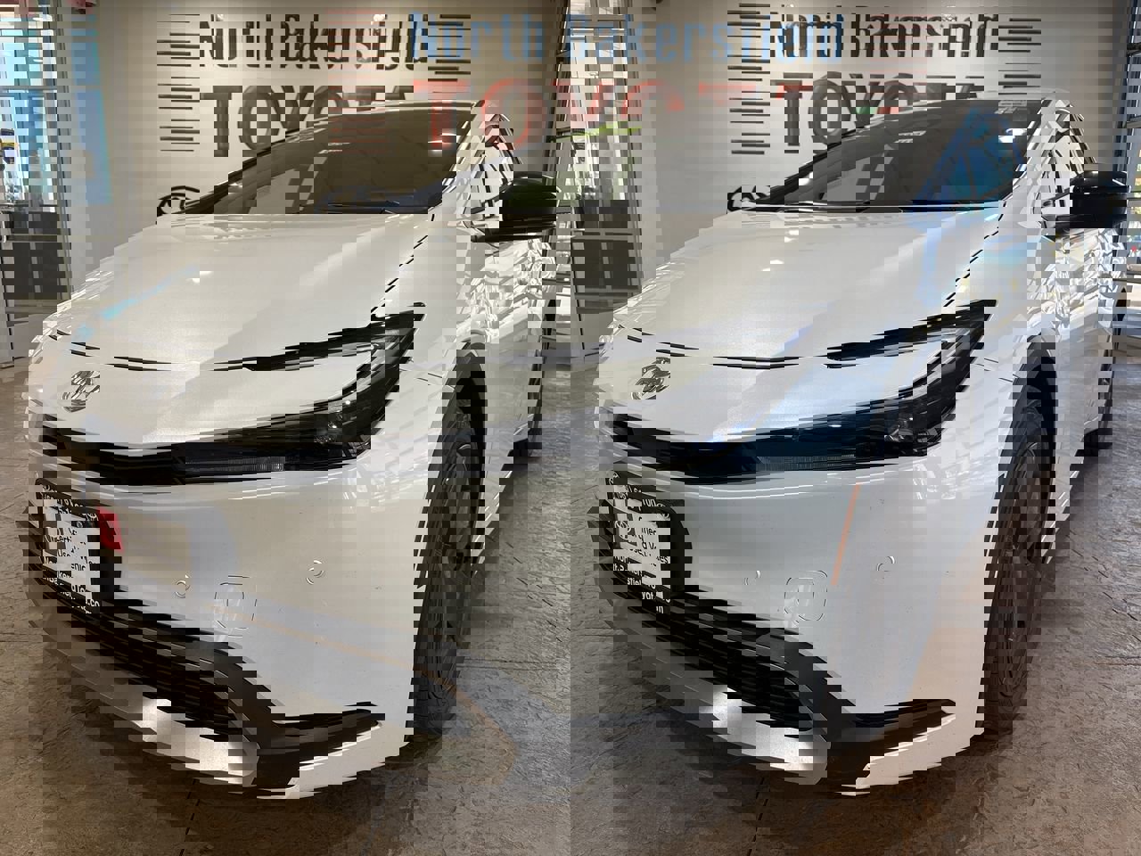 2024 Toyota Prius Prime SE