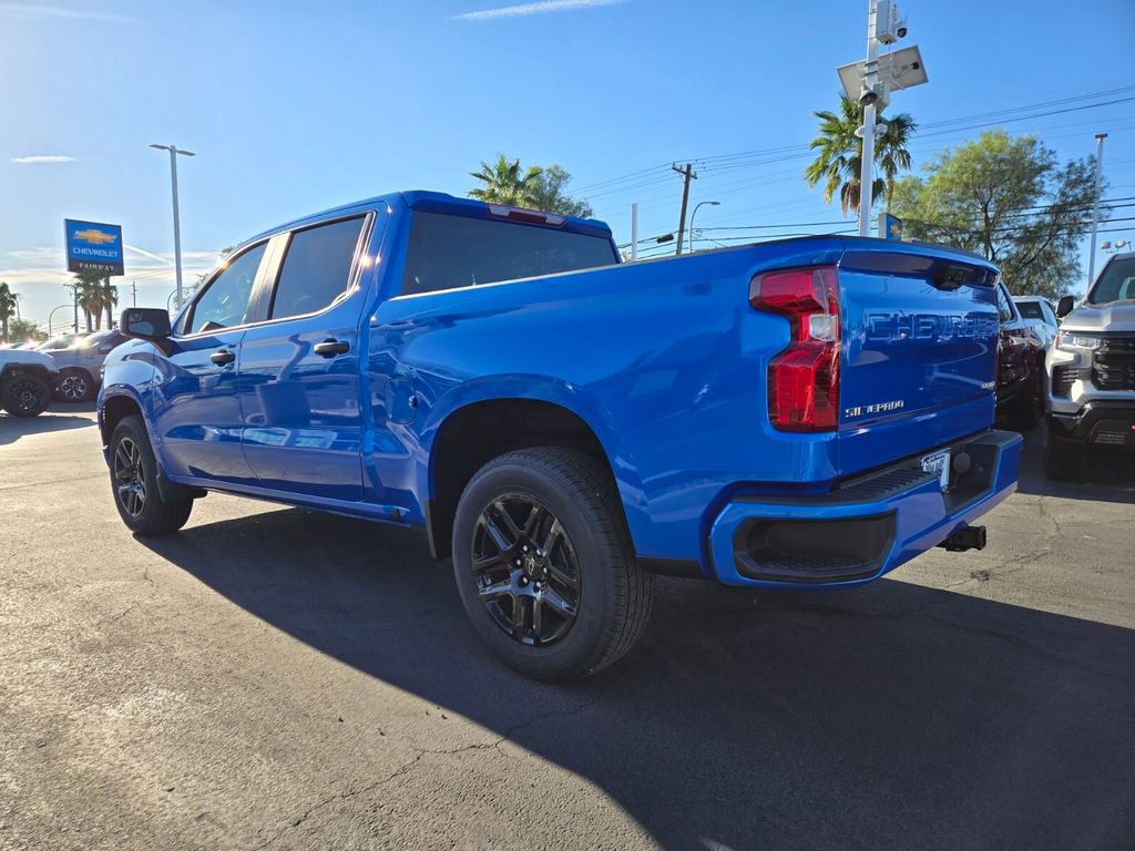 2026 Chevrolet Silverado 1500 Custom photo 3