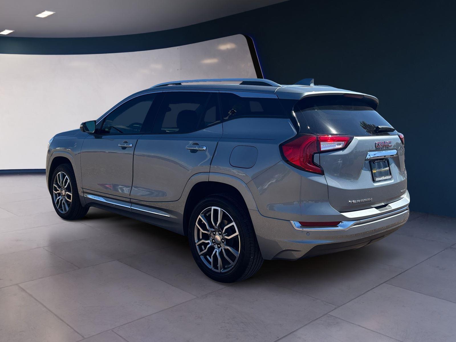 2024 Gmc Terrain Denali photo 3