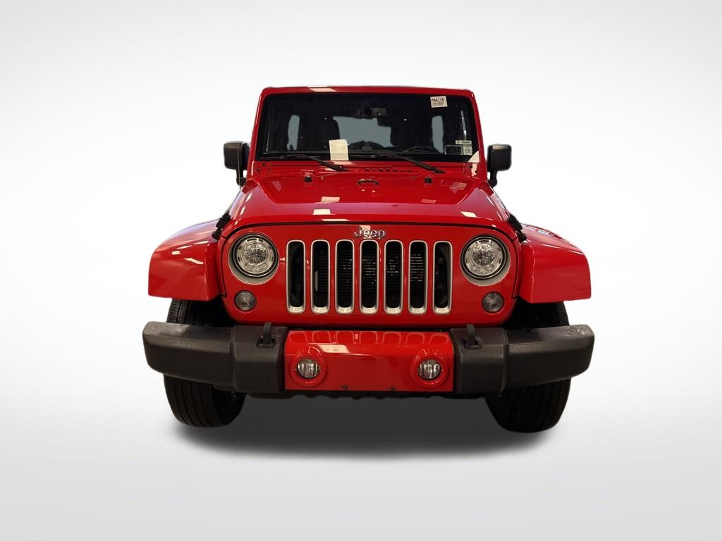 2017 Jeep Wrangler Unlimited Sahara photo 2