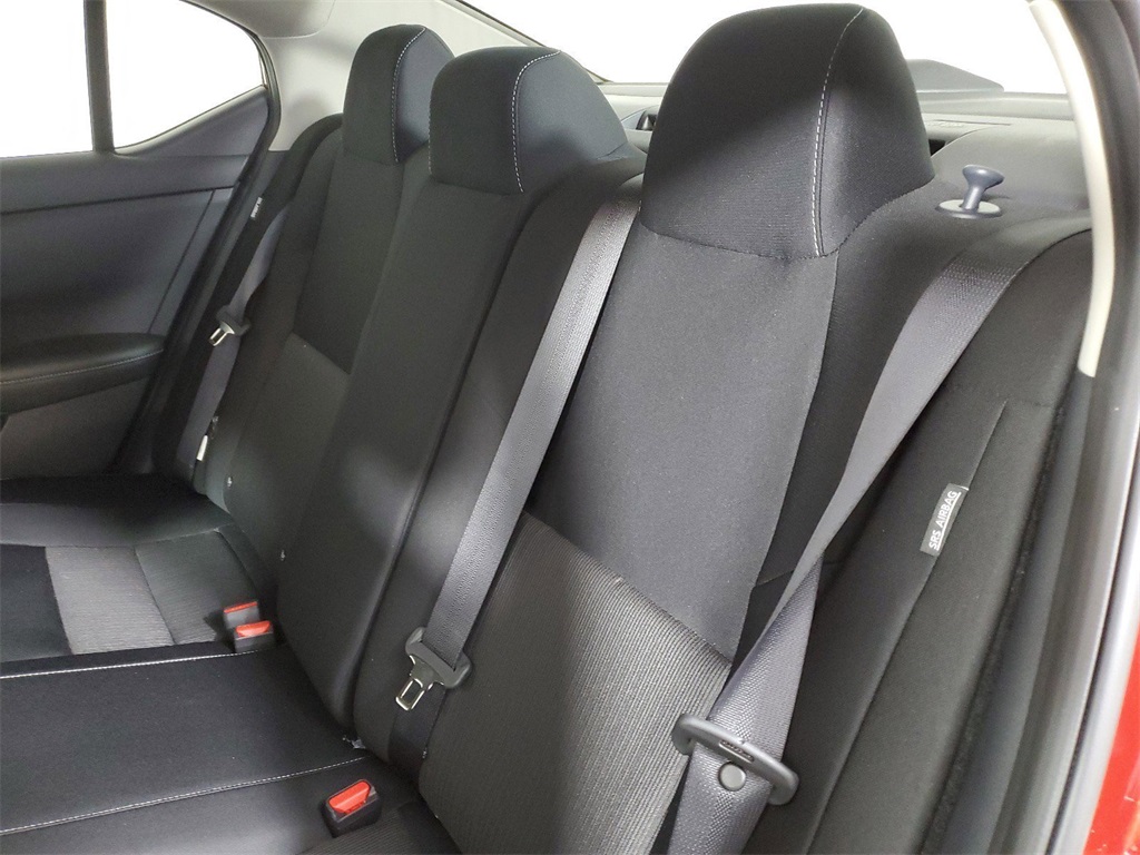 2025 Nissan Sentra SV photo 11