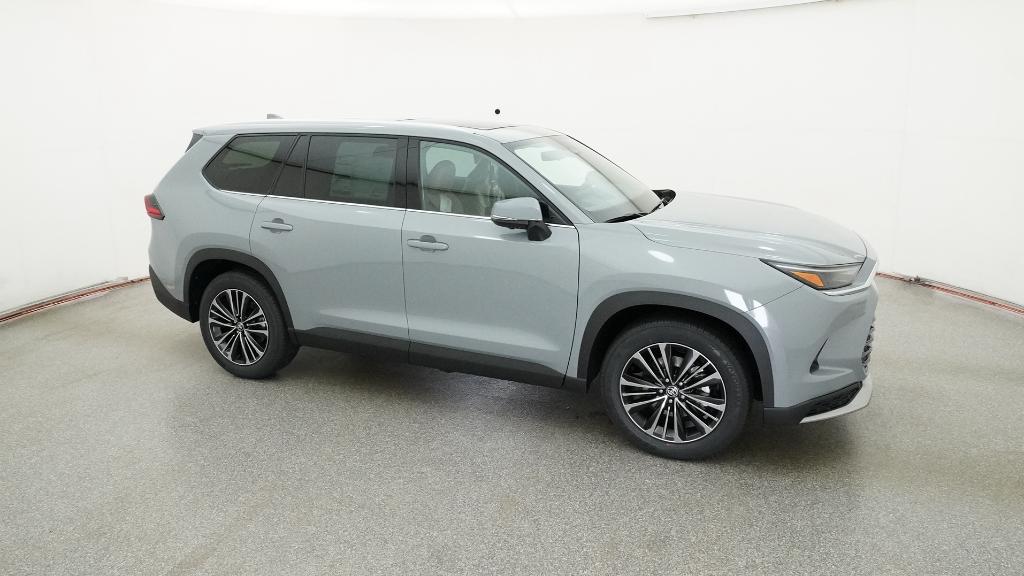 2026 Toyota Grand Highlander Hybrid MAX Platinum AWD photo 26