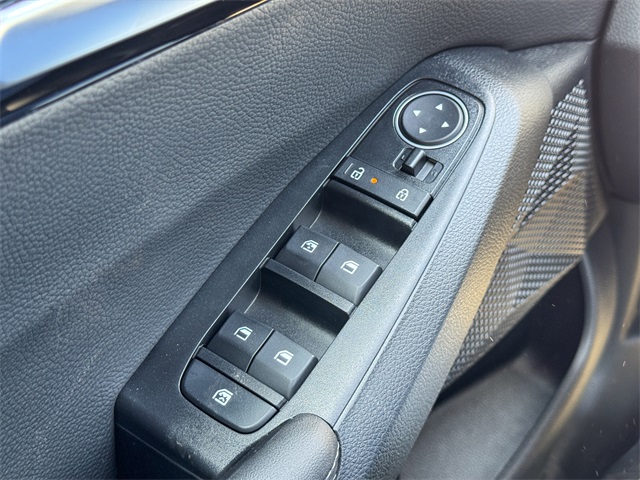 2026 Kia Seltos EX photo 36
