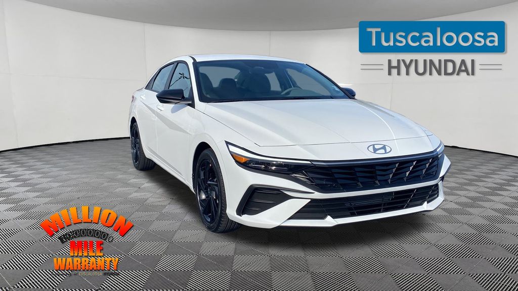 2026 Hyundai Elantra SEL's photo