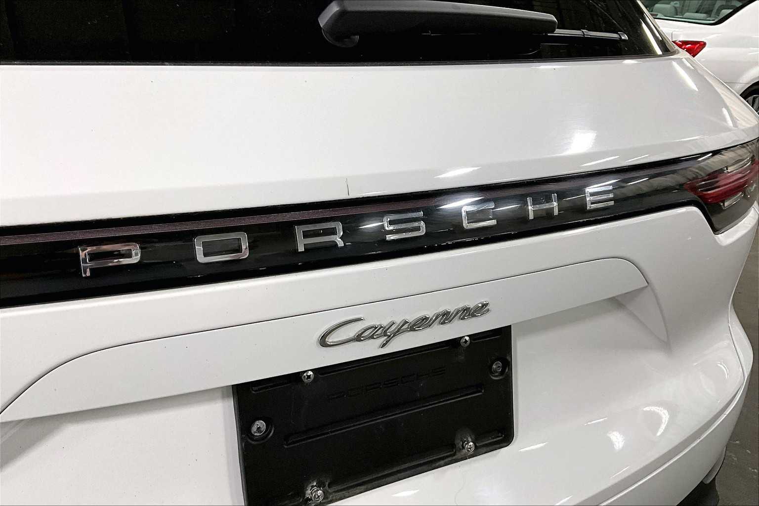 2020 Porsche Cayenne photo 27