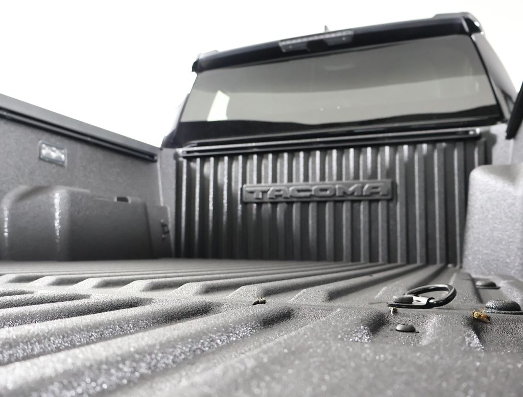 2025 Toyota Tacoma SR Double Cab photo 12