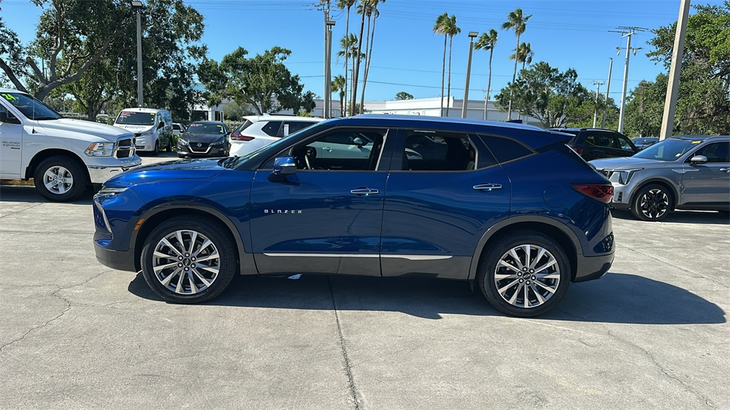 2023 Chevrolet Blazer Premier photo 3