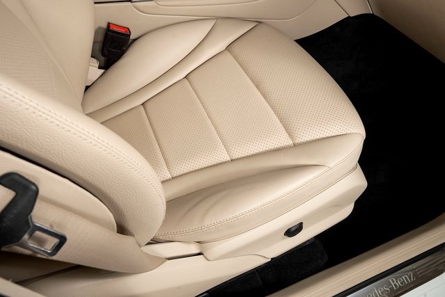 2022 Mercedes Benz GLC 300 4MATIC photo 50