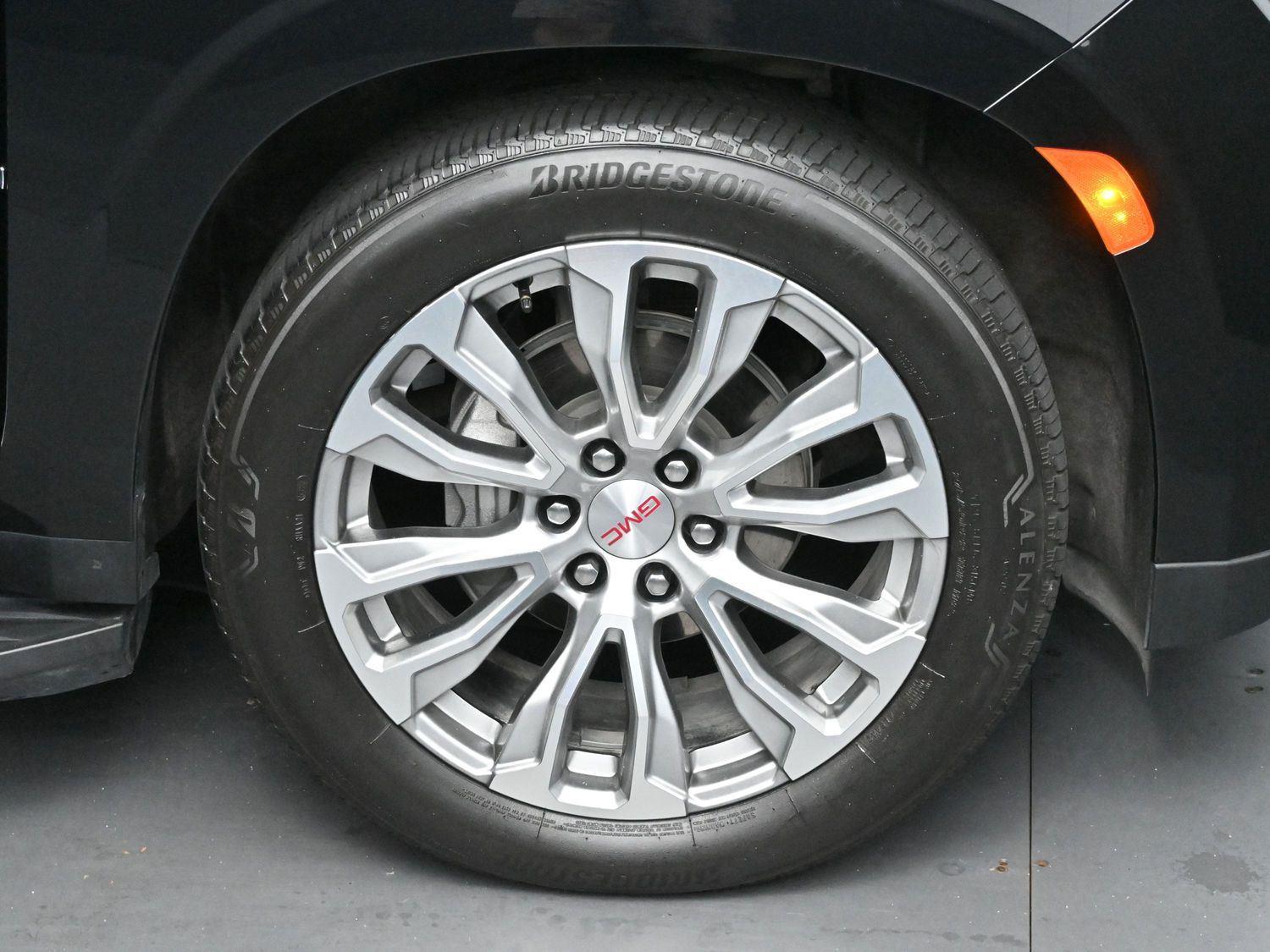 2024 Gmc Yukon Denali photo 35