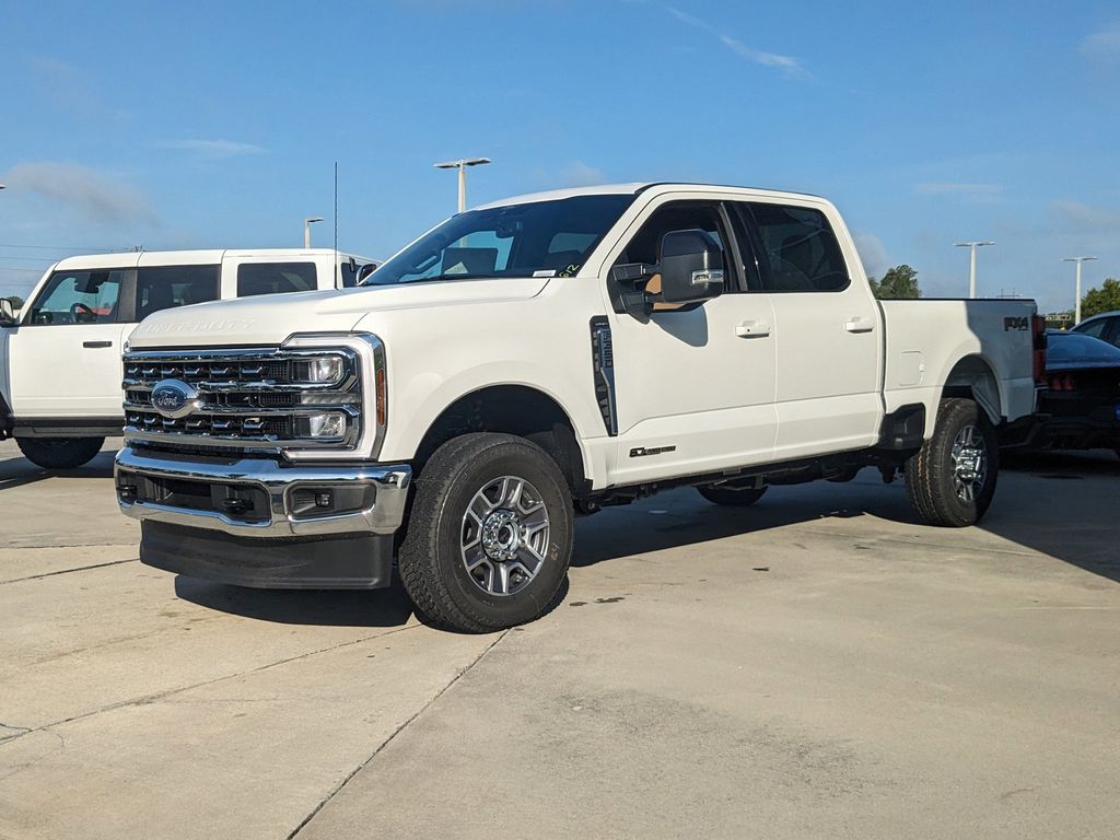 2025 Ford F-350 Lariat photo 7