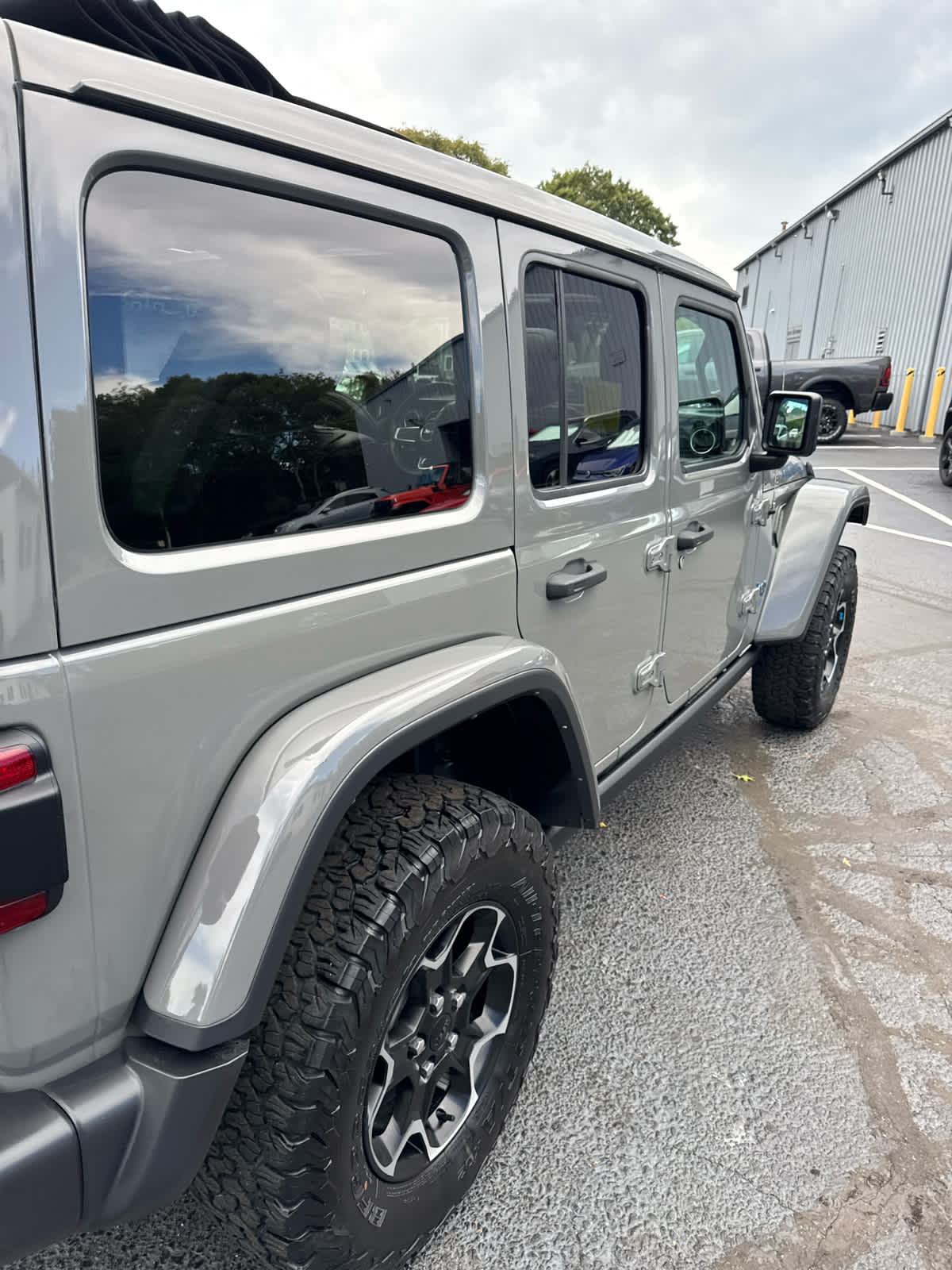 2022 Jeep Wrangler 4xe Unlimited Rubicon photo 21