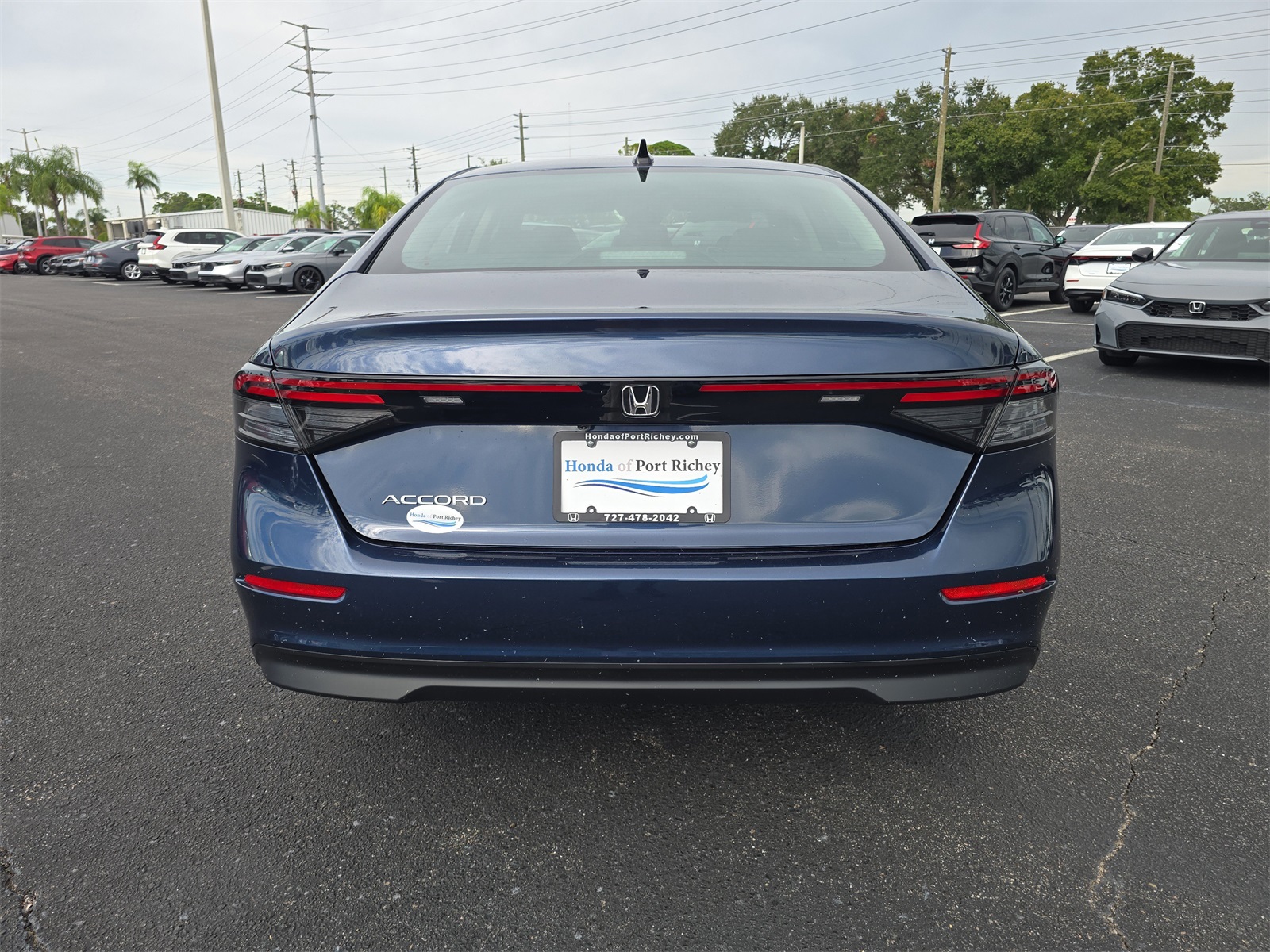 2025 Honda Accord SE photo 4