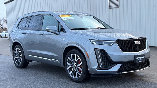 2024 Cadillac XT6 Sport's photo