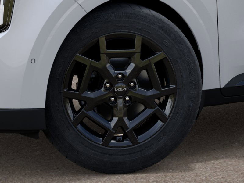 2025 Kia Carnival SX photo 9