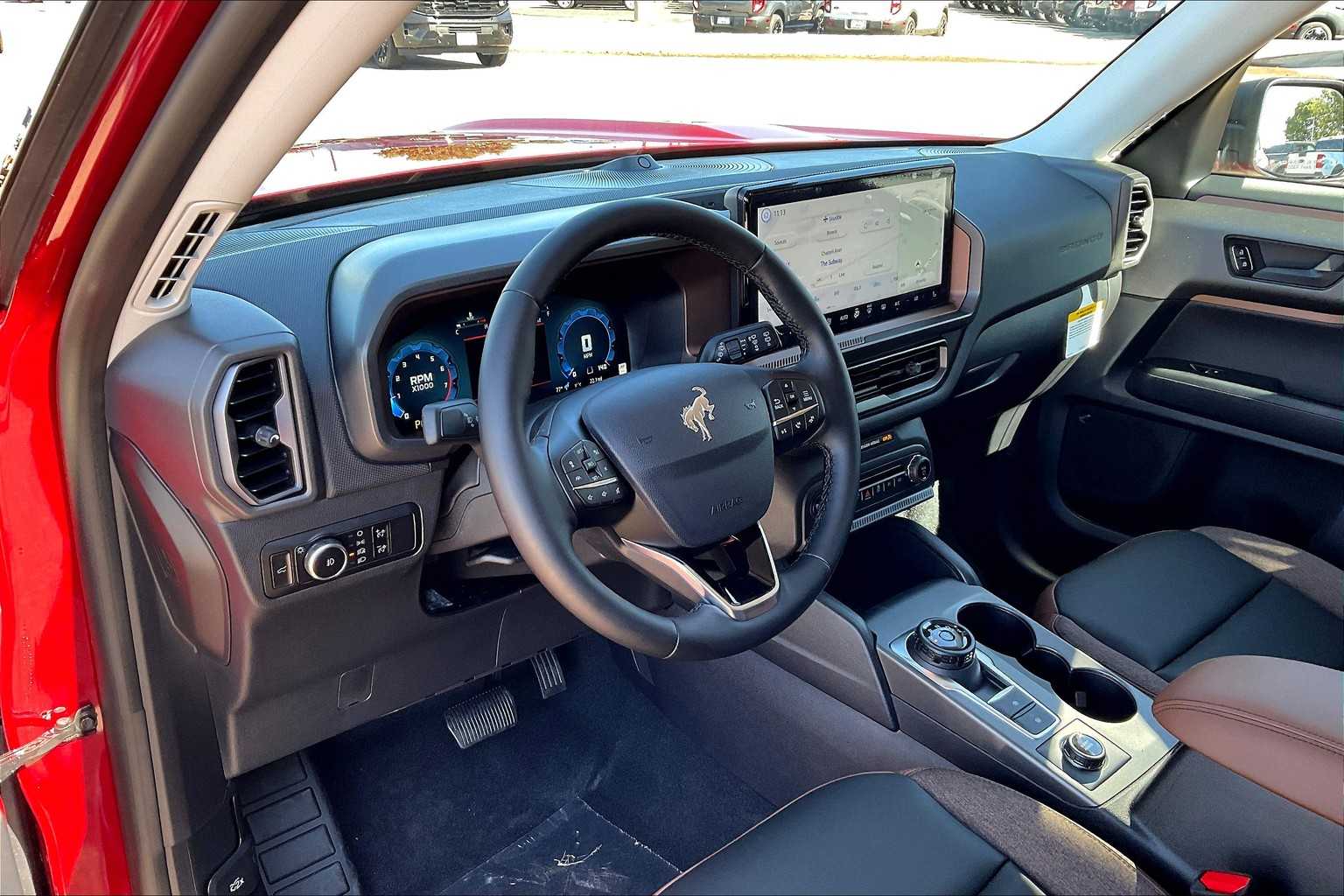 2025 Ford Bronco Sport Outer Banks photo 8