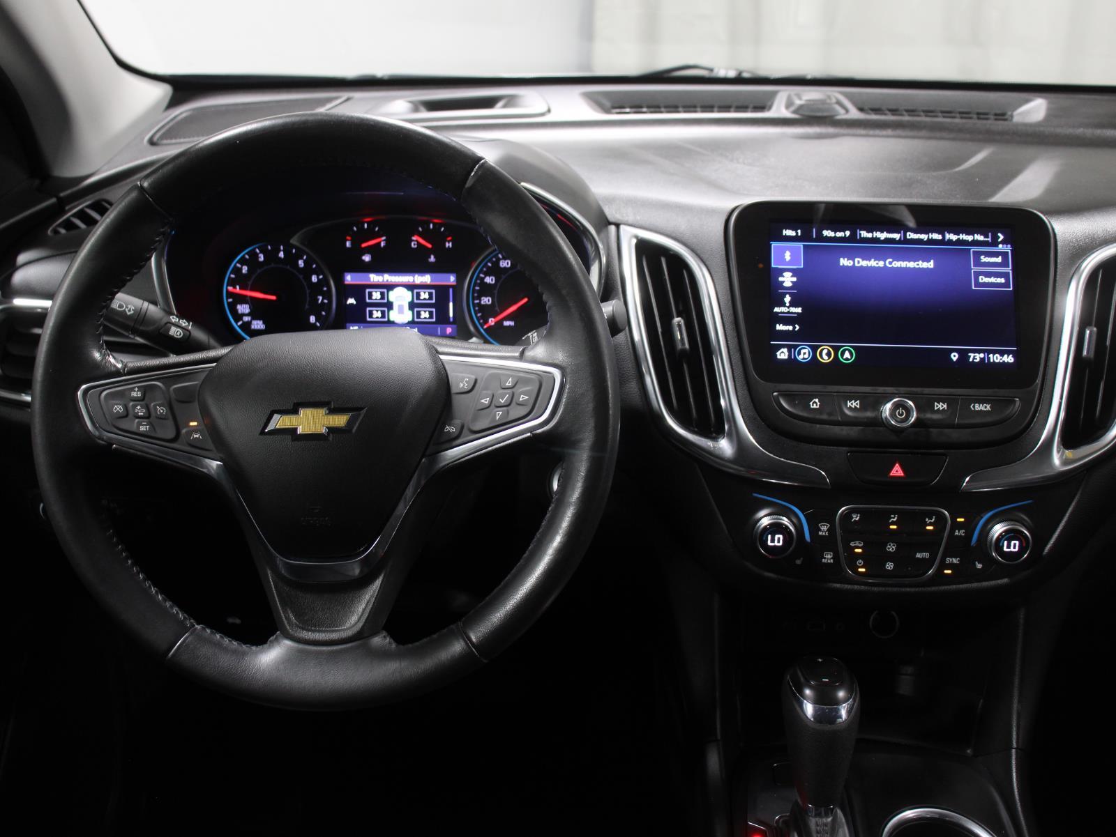 Used 2020 Chevrolet Equinox LT with VIN 2GNAXUEV3L6185658 for sale in Darien, CT