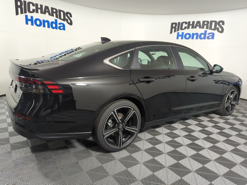 2025 Honda Accord Hybrid Sport photo 6