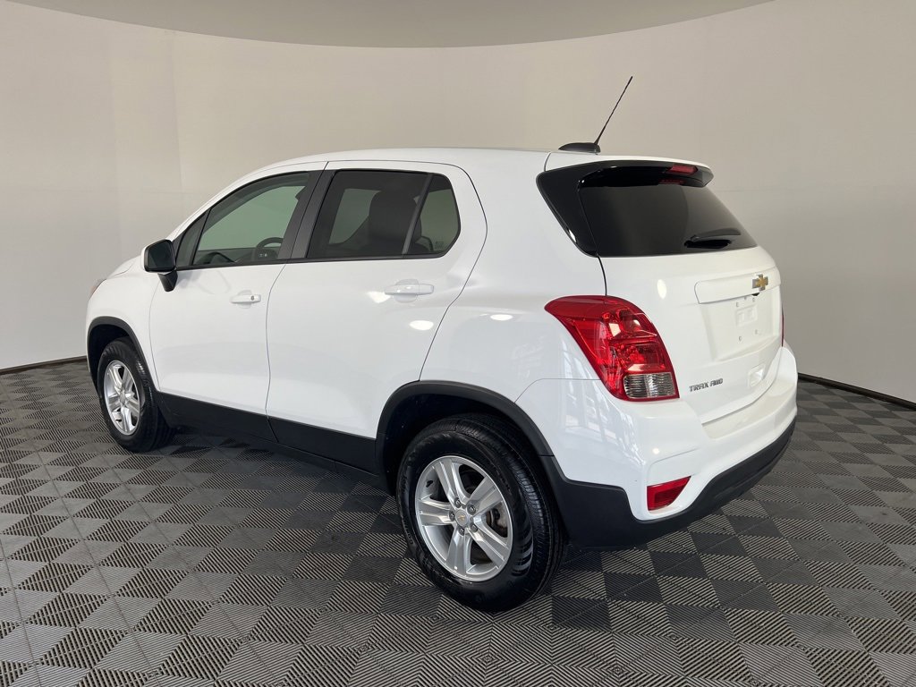 2022 Chevrolet Trax LS photo 23