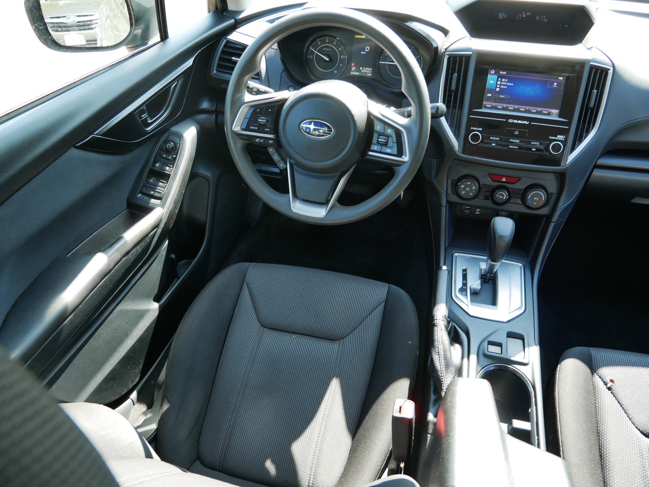 2022 Subaru Impreza Base photo 9