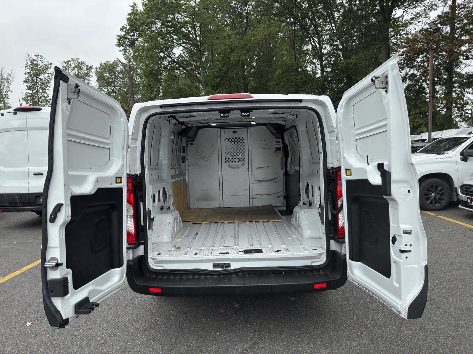 2020 Ford Transit photo 6