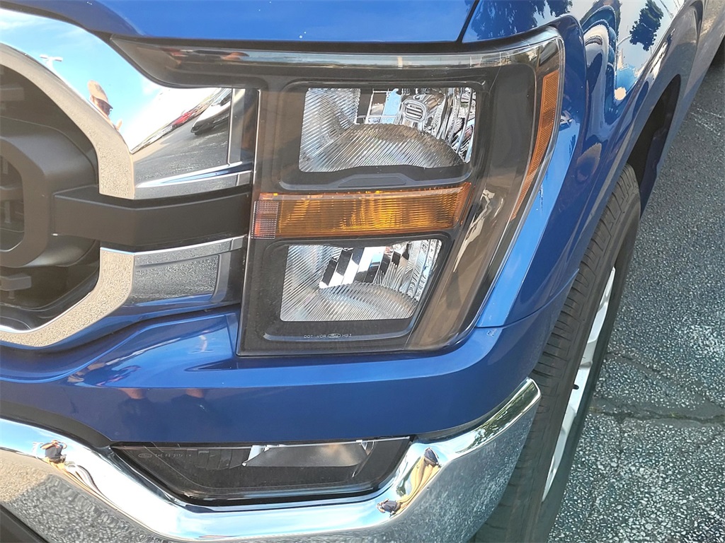 2023 Ford F-150 XLT photo 9