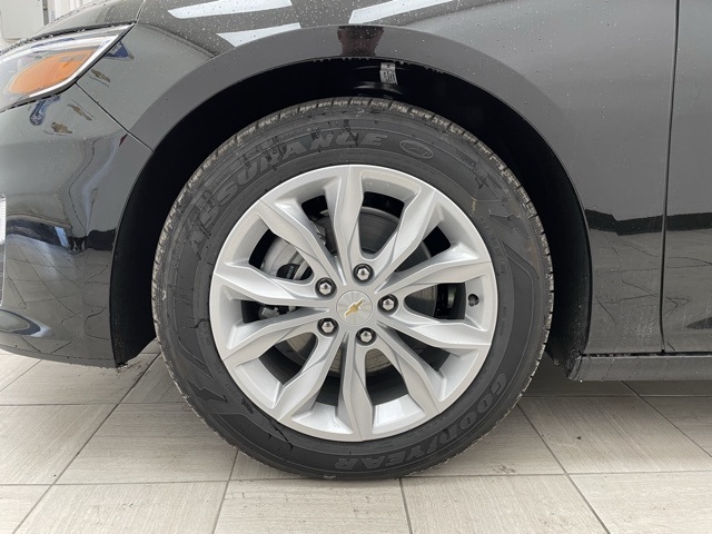 2025 Chevrolet Malibu 1LT photo 6