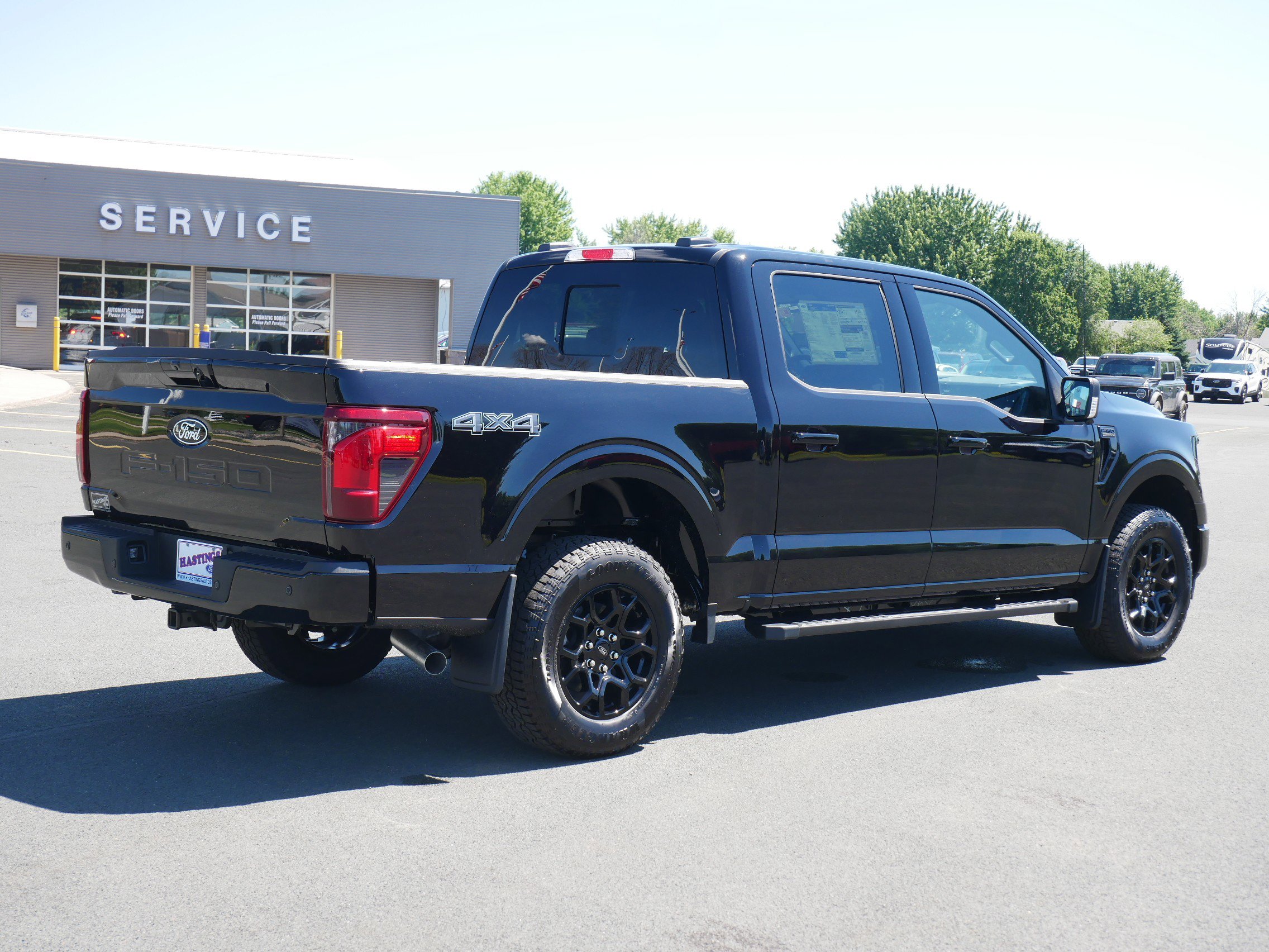 2025 Ford F-150 XLT photo 3
