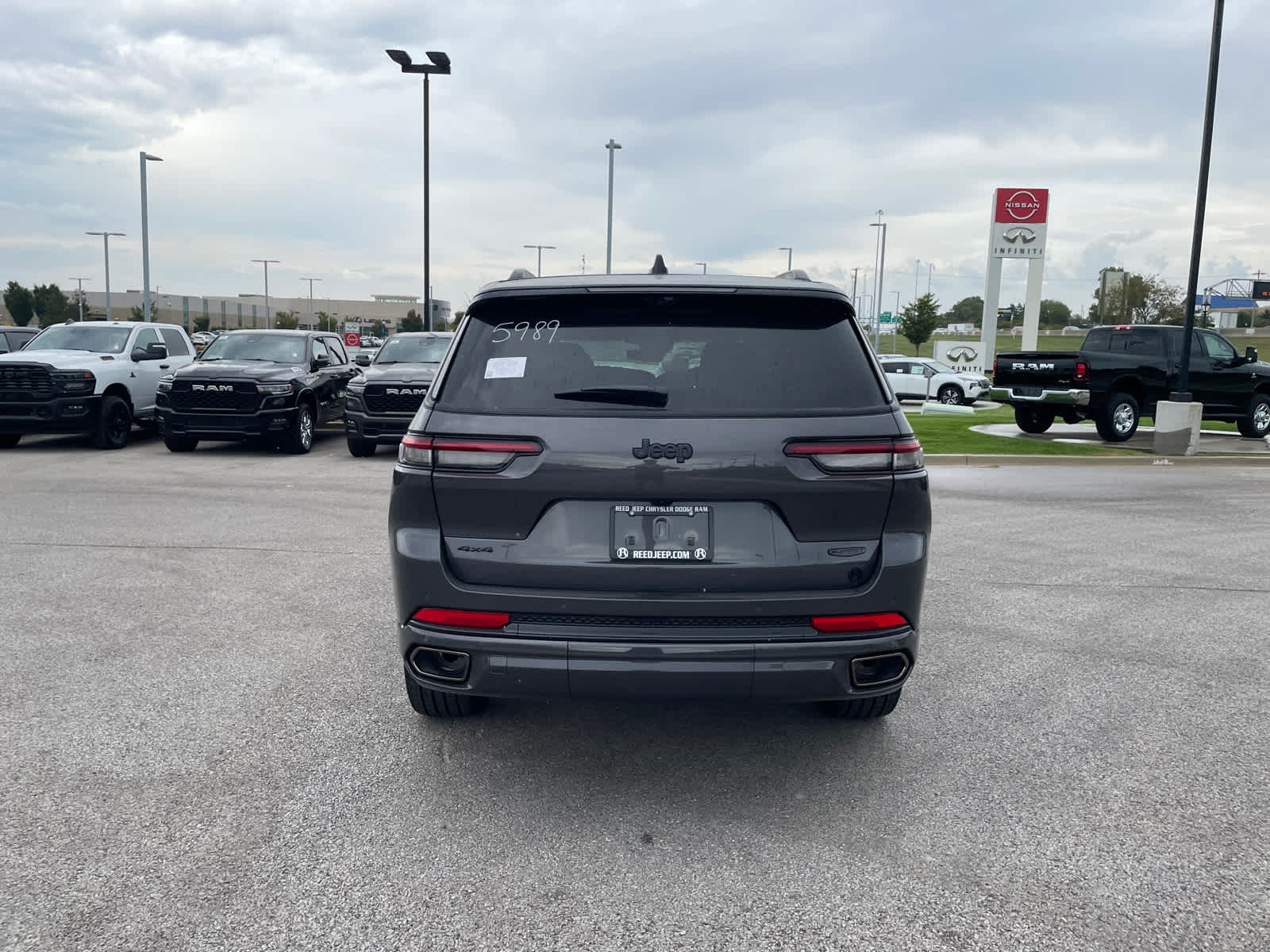 2025 Jeep Grand Cherokee L Summit Reserve photo 8