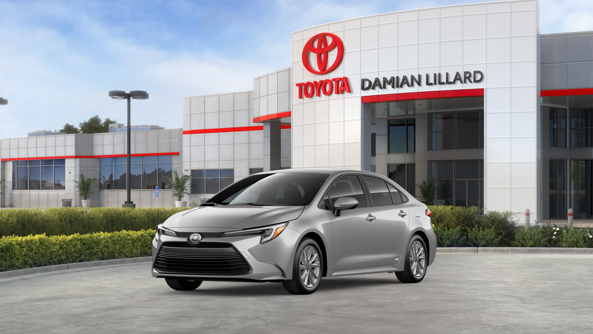 2026 Toyota Corolla LE's photo