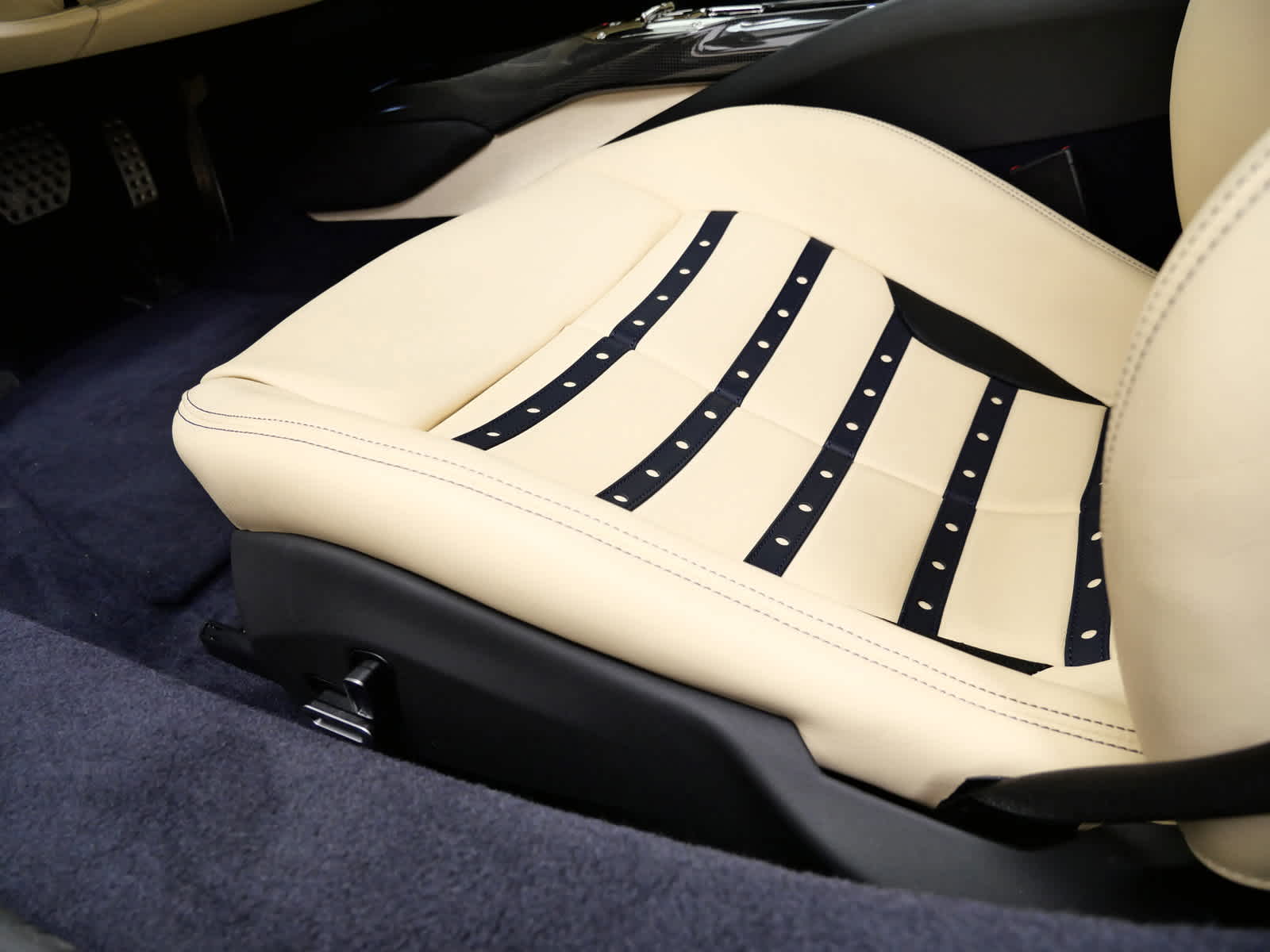2023 Ferrari 296 GTB photo 16