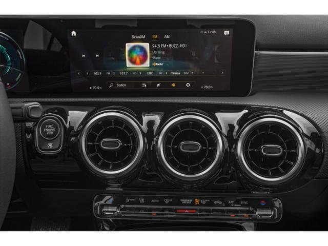 2022 Mercedes Benz A 220 photo 2