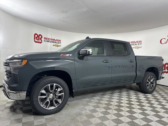 2025 Chevrolet Silverado 1500 LT photo 3