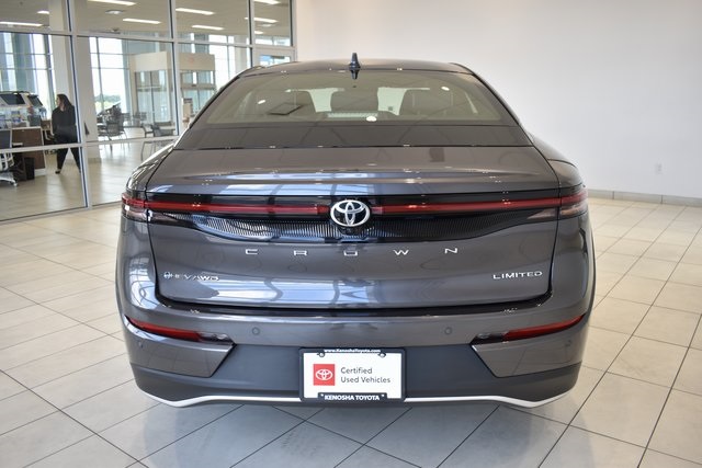2024 Toyota Crown Limited photo 8