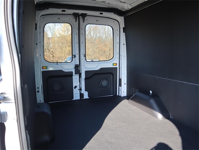 2024 Ford Transit Cargo Van photo 15
