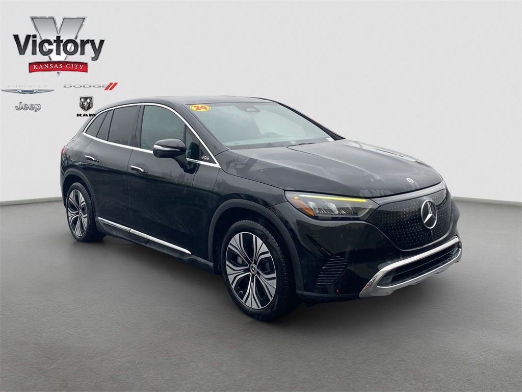 2024 Mercedes-Benz EQE SUV Base's photo