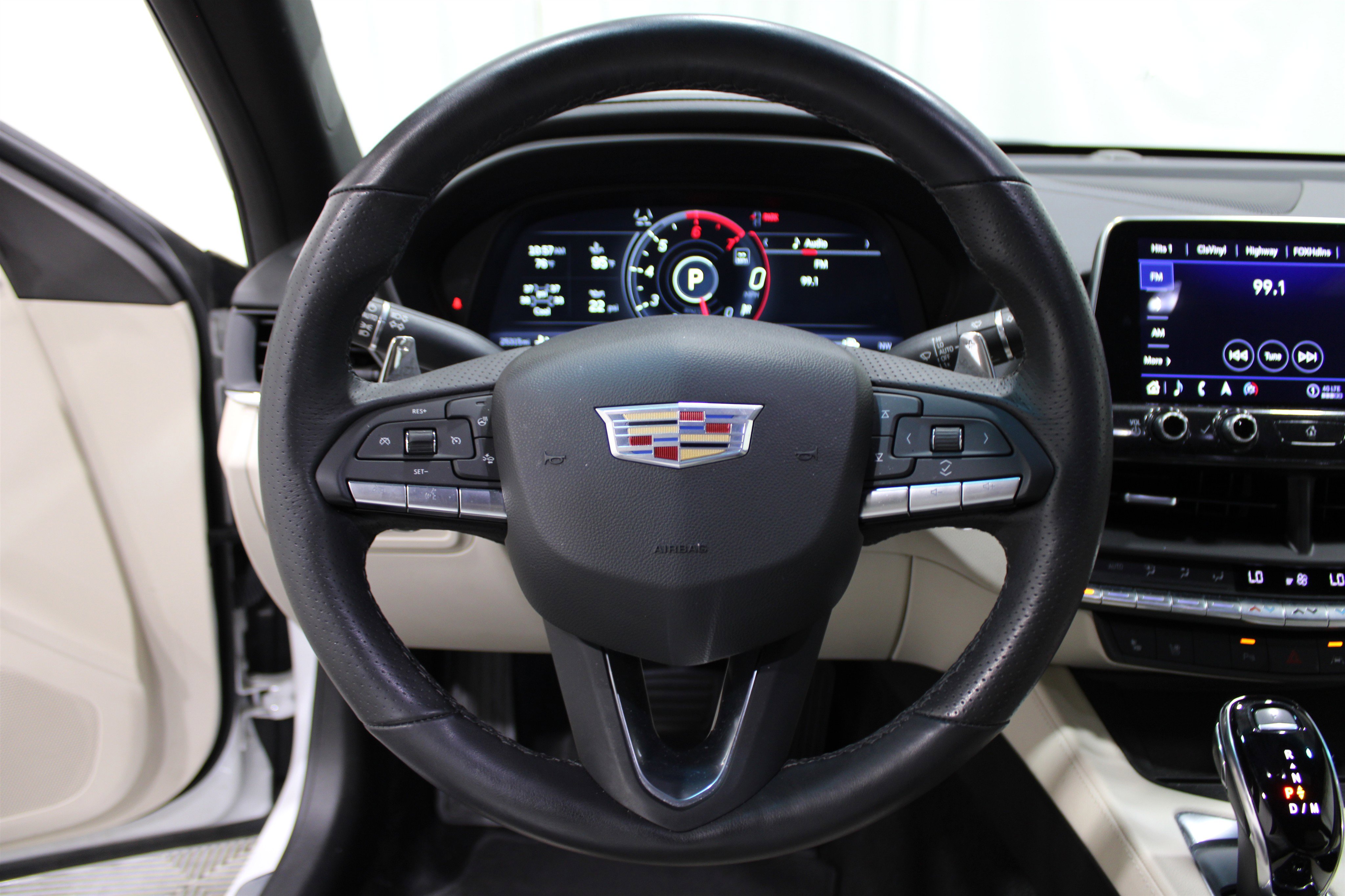 2021 Cadillac CT4 Premium Luxury photo 9